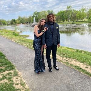 Windsor Rowena sequin mermaid dress(CASHAPP PAYMENT ONLY, DONT BUY ON APP)